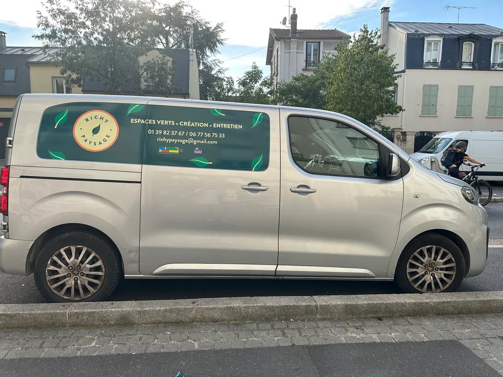 Flocage & marquage — réalisation Avys